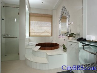 清迈阔查斯塔尼酒店 (Chiang Mai Kodchasri Thani Hotel)  