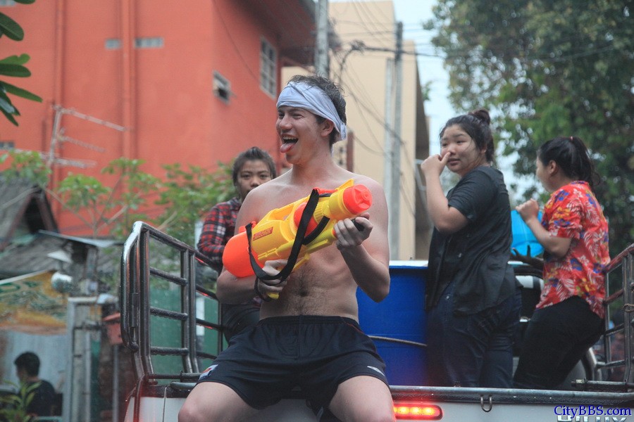 2014_ChiangMai_Songkran_泰国清迈宋干节