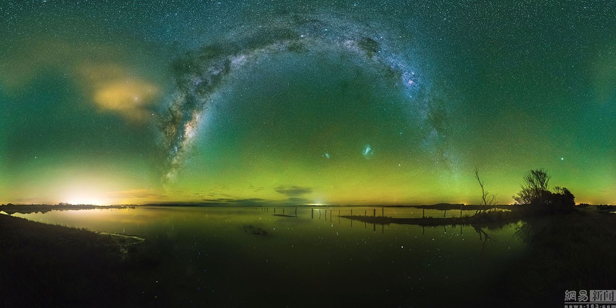 美到窒息 新西兰现绝美夜景 拱形银河似天桥 