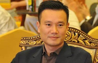 中国华信能源有限公司董事会主席叶简明