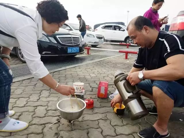现实版人在囧途