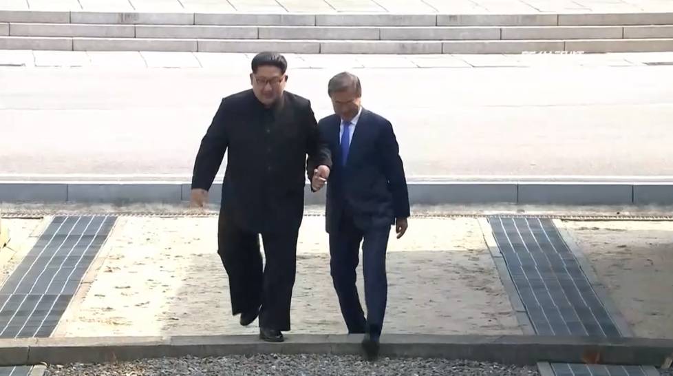 朝鲜战争后朝鲜最高领导人首次踏上韩国土地