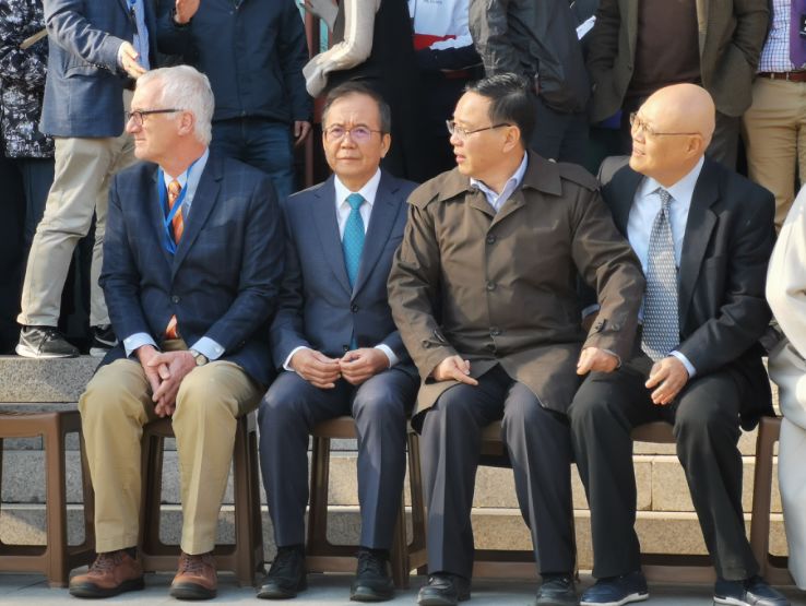 北京大学哲学与人类未来研究中心于17日成立