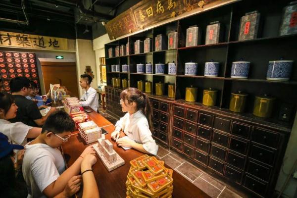 王府井这地儿带你穿越到半个世纪前的北京城