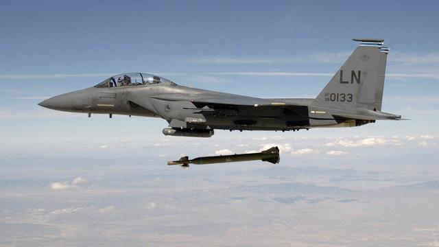F-15战斗机