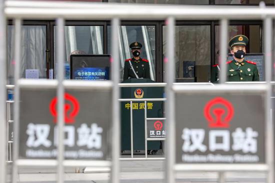 比武汉加油口号更实际的是善待每一位武汉人