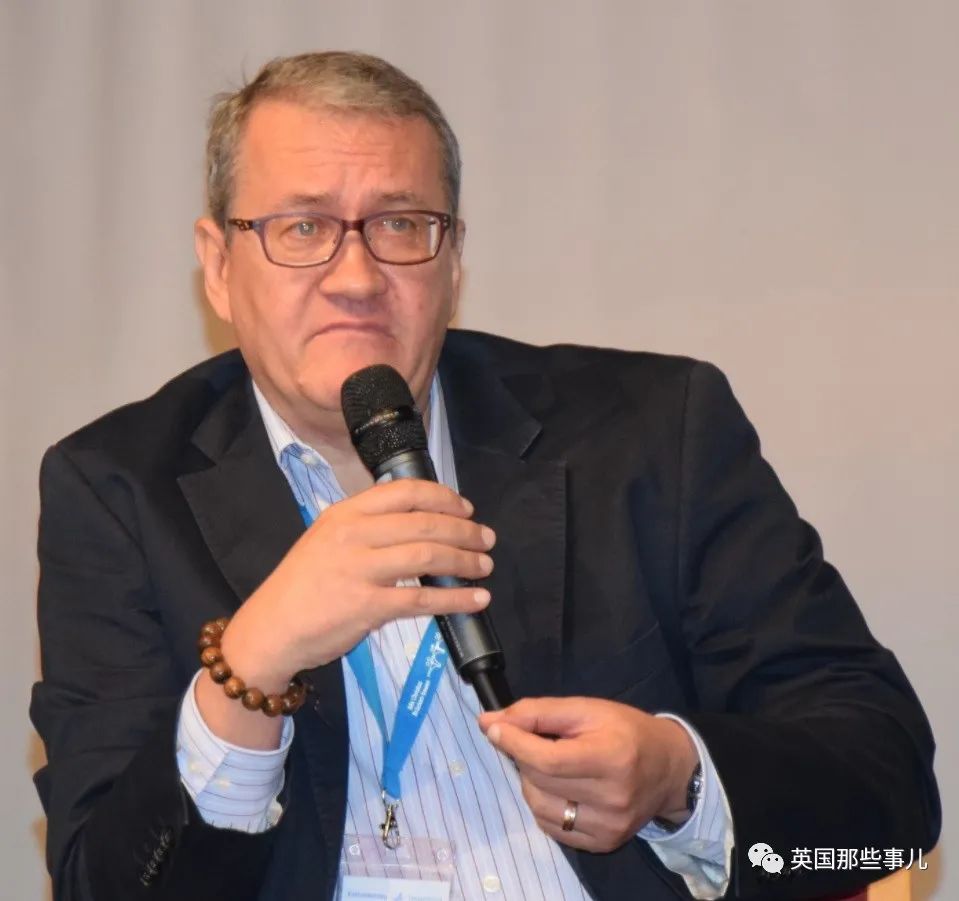 当务之急是告诉我们真相.jpg