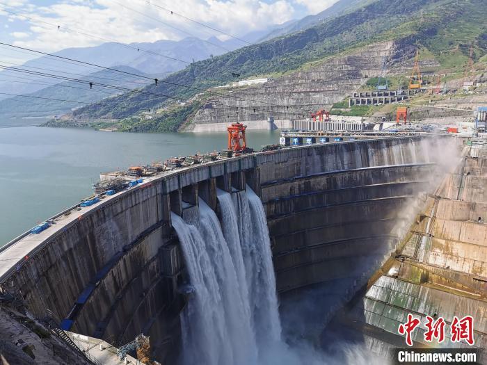 白鹤滩水电站