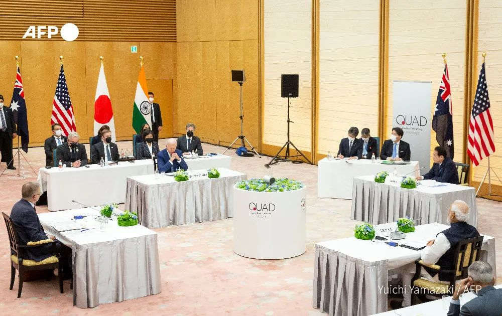 拜登亚洲行期间在日本东京首相官邸召集美日印澳“四方安全对话”领导人峰会现场 ...