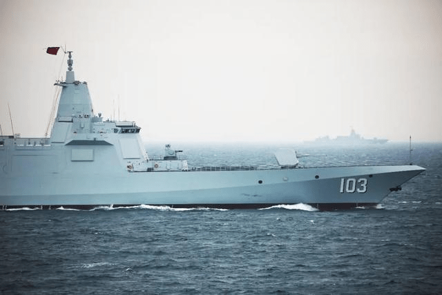 055型驱逐舰