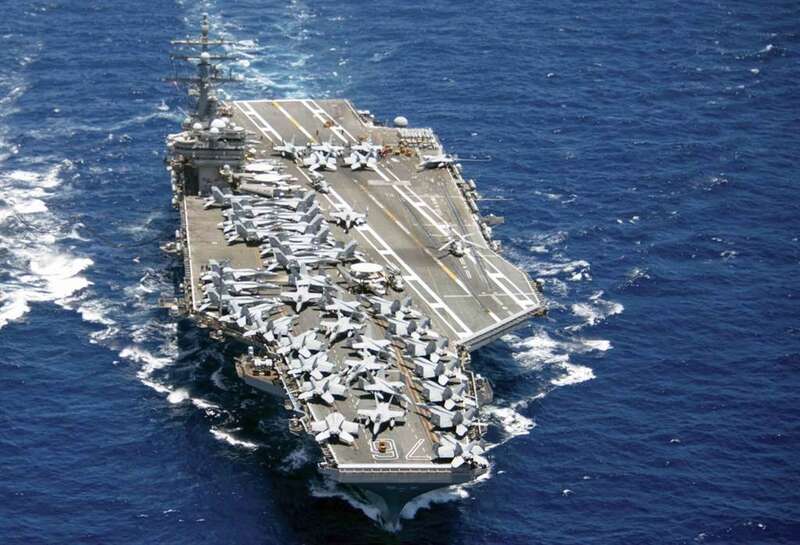 美国海军「雷根」号（USS Ronald Reagan，CVN76）航母的资料照