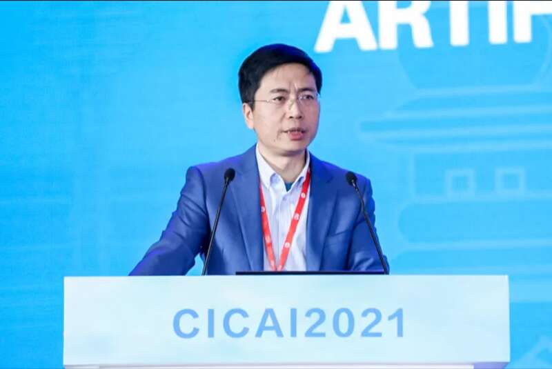 北大清华看到了请朱松纯回国任教的可能，接着两所顶尖高校竞相出击，双双给朱松纯抛去了橄榄枝 ...