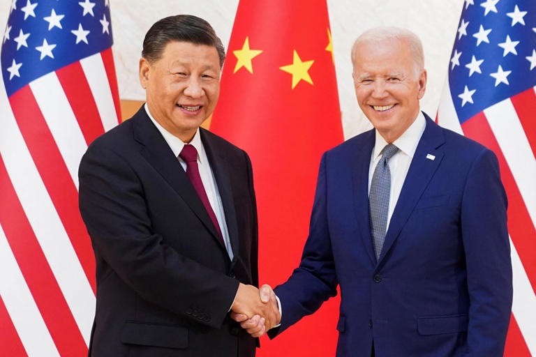 乔·拜登和习近平主席中国领导人在印尼巴厘岛会晤