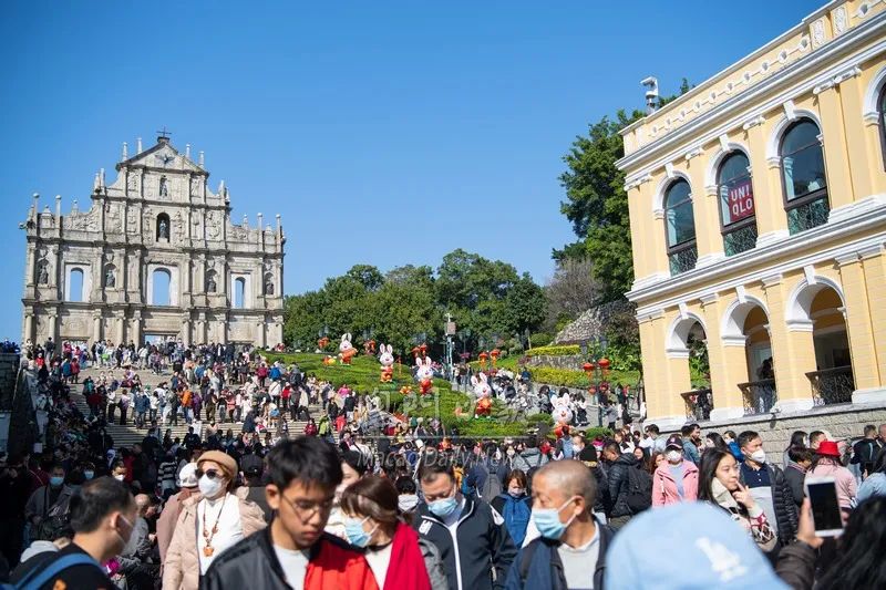 澳门：将送出12万张机票，旅行团资助每人最高400澳元
