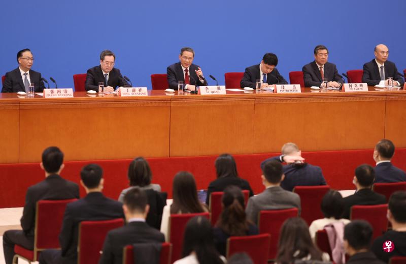 李强：牢记“人民”两个字 吃改革饭走改革路