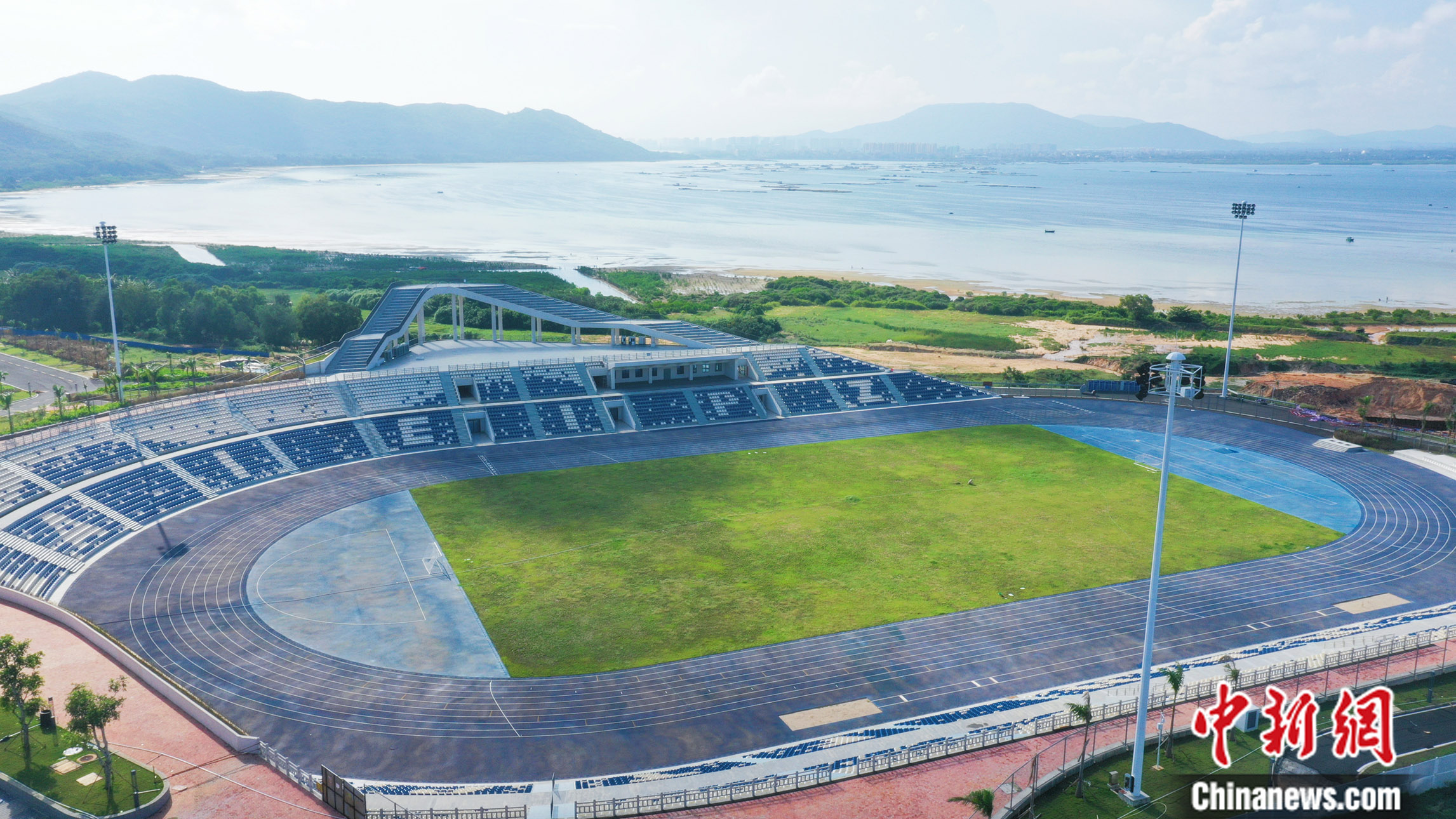 陵水黎安国际教育创新试验区体育场