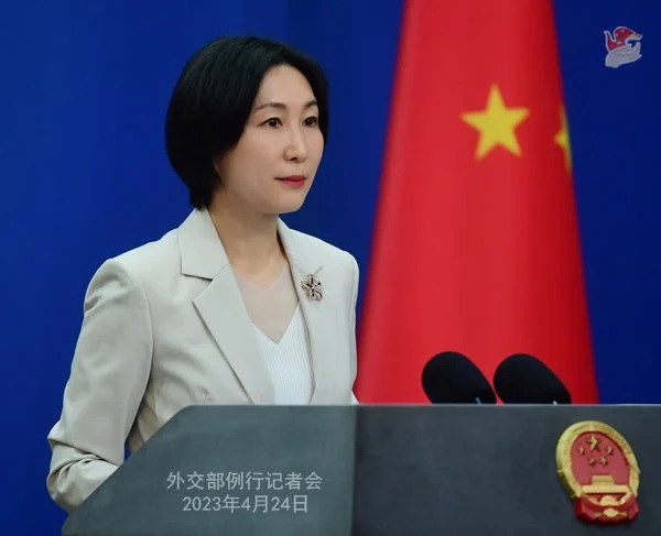 外交部发言人毛宁主持例行记者会