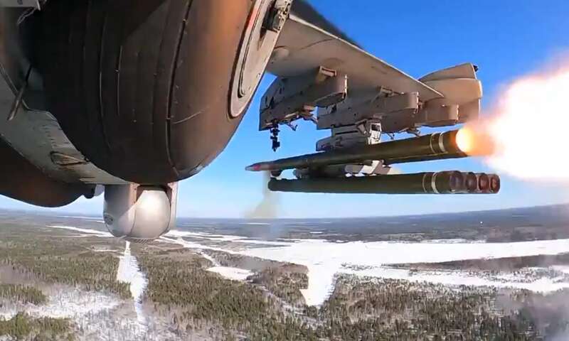 乌军缺乏足够的空中力量夺取扎波罗热的制空权，或者是针对俄军进行空中打击 ...