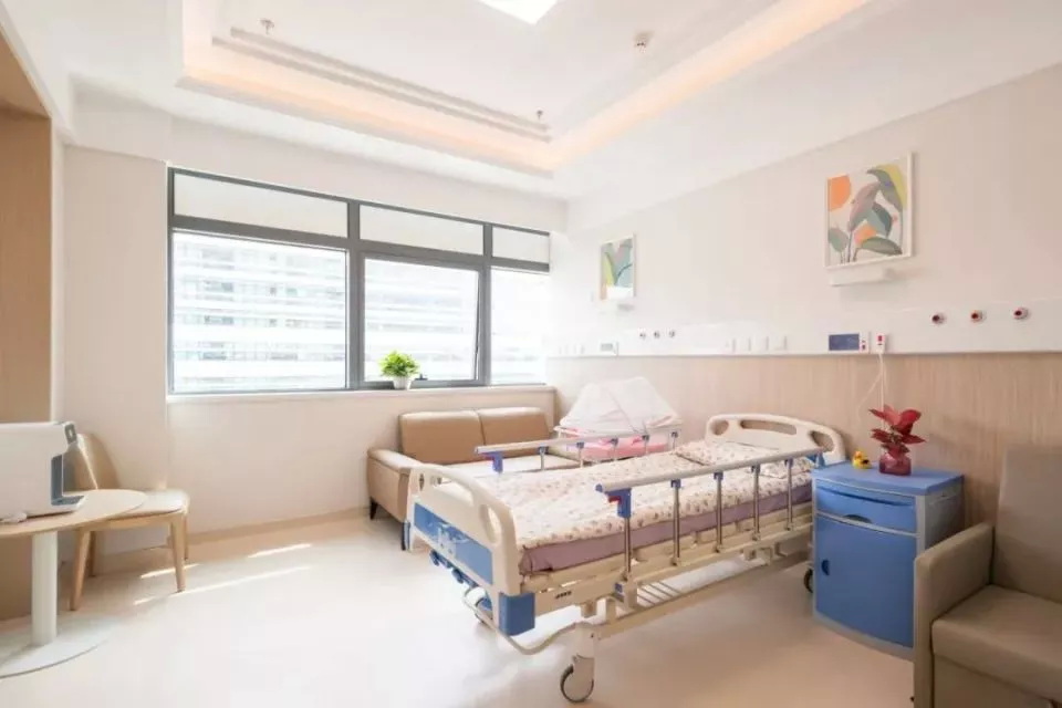 新生儿家庭化病房是一种充满人文关怀和医学温情的护理模式