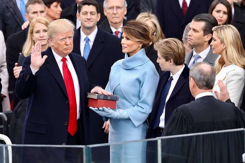2017年1月20日，特朗普宣读就职誓词就任美国总统