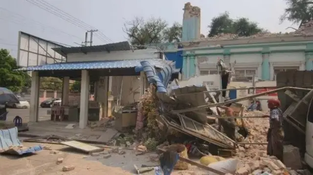 曼德勒市邻近本次地震震中