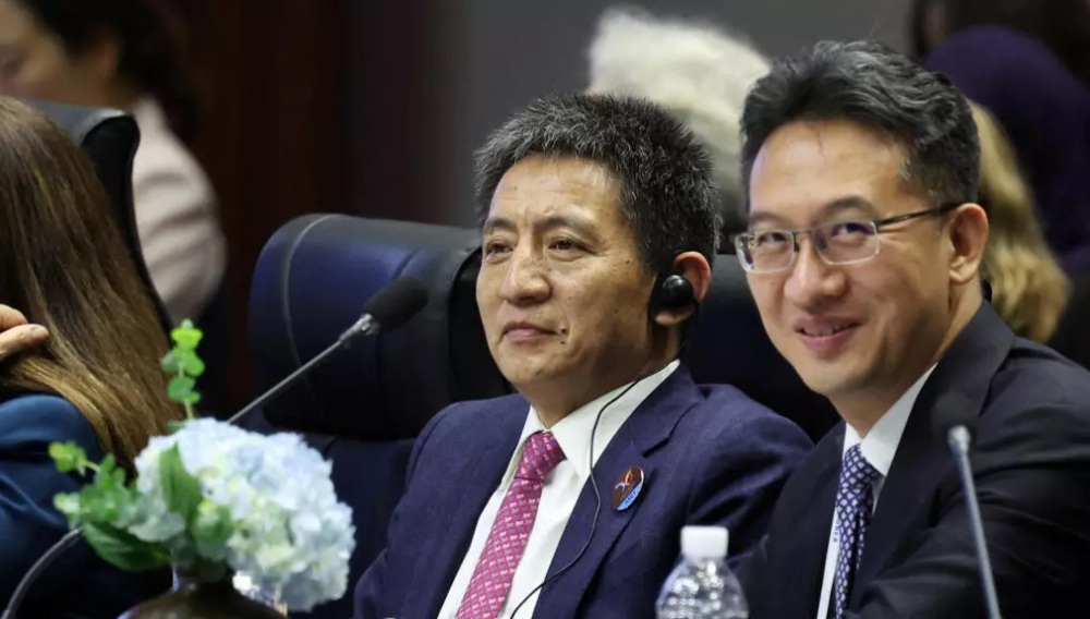 李成钢访渥太华主持中加经贸会谈